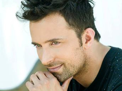 «Διασκεδάζω πολύ στην τηλεόραση»