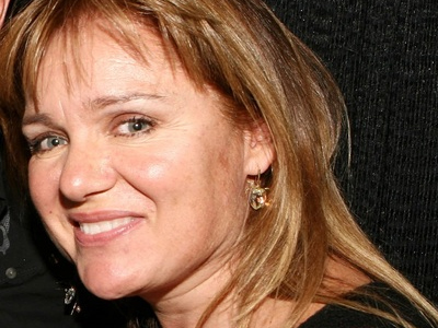 Στο σανίδι ως Κατίνα Παξινού η Καβογιάννη