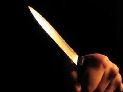 Απείλησαν ανήλικο με μαχαίρι για να τον ληστέψουν