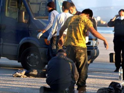 Συλλήψεις παράνομων μεταναστών και διακινητών τους στην Ηγουμενίτσα