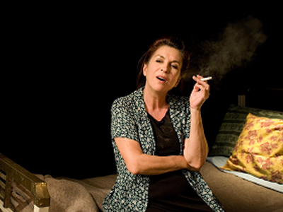 Η Ευτυχία επιστρέφει… στο θέατρο Χώρα