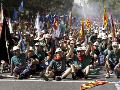 Αναστέλλουν την απεργία οι Ισπανοί ανθρακωρύχοι