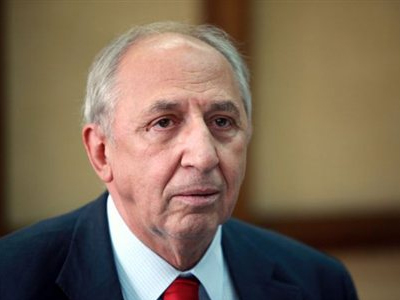 Ζήτησε παρέμβαση εισαγγελέα για τους ισχυρισμούς Καραμπέρη