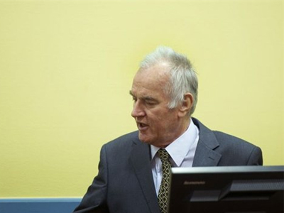 Αναβάλλεται επ’ αόριστον η δίκη Μλάντιτς