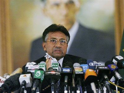 Στο νοσοκομείο ο Μουσάραφ