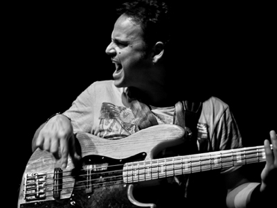 Εξάρχεια-Καλκούτα-Νέα Υόρκη, μια υπερατλαντική μουσική διαδρομή