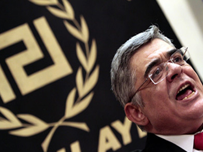 Κρασάκια και σαμπάνια στον Μιχαλολιάκο