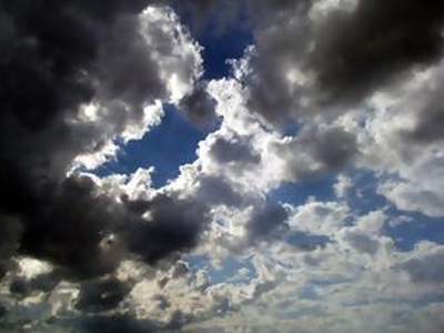 Νεφώσεις και τοπικές βροχές