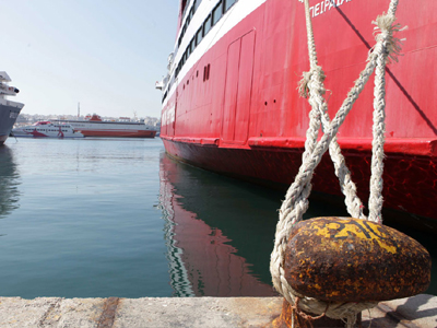 ΠΝΟ: Συνεχίζει τους ελέγχους στα πλοία εταιρειών που οφείλουν δεδουλευμένα