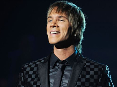 Πώς είναι η ιδανική γυναίκα για τον Νίκο Οικονομόπουλο;