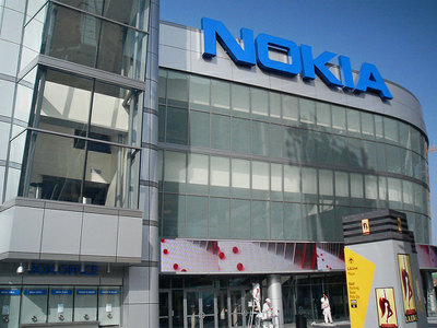 Έρχονται 10.000 απολύσεις στη Nokia