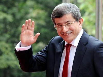 Ο Αχμέτ Νταβούτογλου επισκέπτεται Κροατία και Σερβία