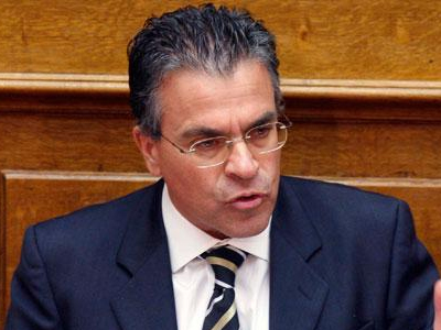 Γελάνε και οι πέτρες με τον Ντινόπουλο