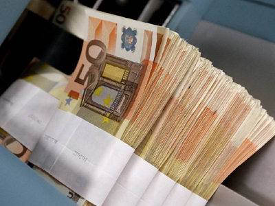 Δύο στους τρεις Αυστριακούς αντίθετοι σε νέα παροχή βοήθειας στην Ελλάδα Δύο στους τρεις Αυστριακούς αντίθετοι σε νέα παροχή βοήθειας στην Ελλάδα