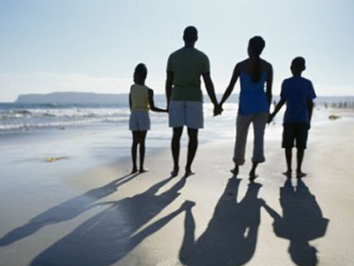 Αντέχουν στους ιούς όσοι έχουν παιδιά