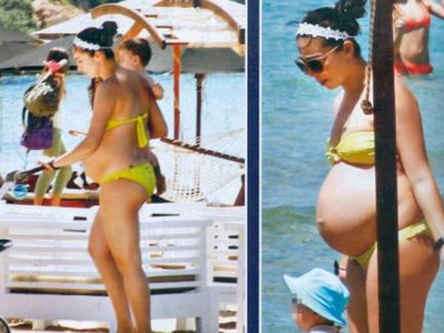 Στην παραλία με την Ολυμπία