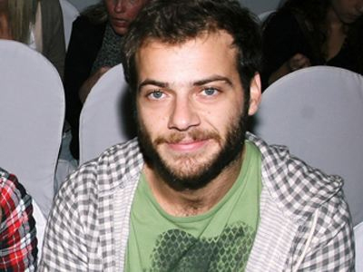 «Είμαι εναντίον της βίας»