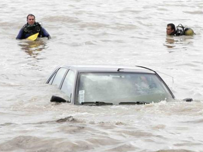 Χανιά: Ι.Χ. «βούτηξε» στη θάλασσα