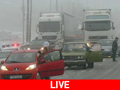 Με δυσκολία η κίνηση των οχημάτων στην Αττική