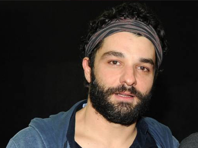 Περνά και μόνος του καλά