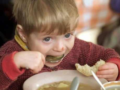 Μάθετε στο παιδί σας να τρώει τα πάντα