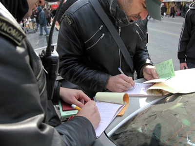 Συνεχίζονται οι έλεγχοι για την παράνομη στάθμευση