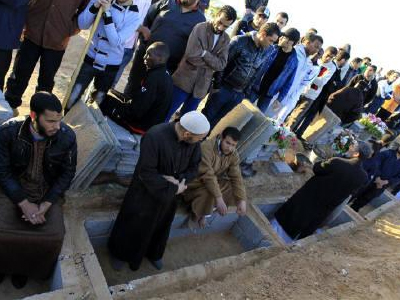 Ινδία: Αιματοβαμμένες εκλογές