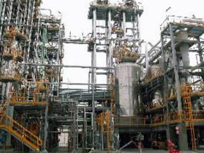 Μείωση πωλήσεων στα πετρελαιοειδή