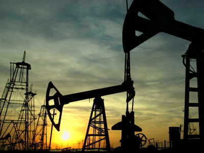 Το πετρέλαιο «απειλεί» την ανάκαμψη