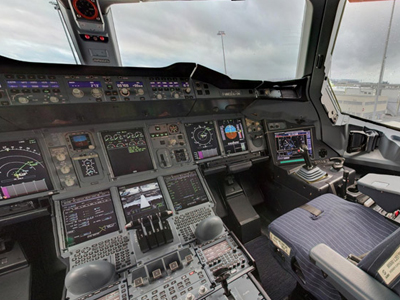 Στο πιλοτήριο η κόρη του προέδρου της Βουλής