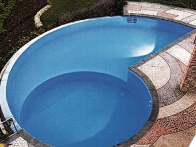 Τίνος είναι… η πισίνα, βρε παιδιά;