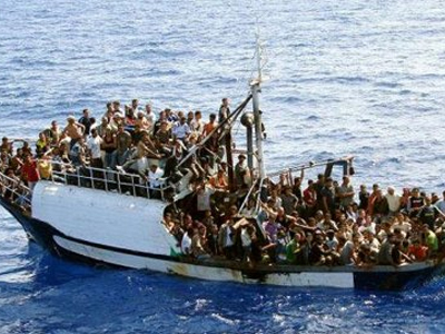 Κατέπλευσε στο Κατάκολο το πλοιάριο με τους μετανάστες