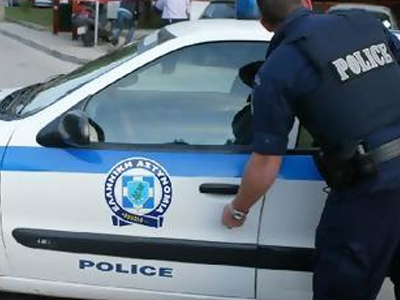 Συνελήφθη οικιακή βοηθός για συνέργεια σε κλοπή