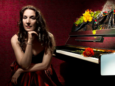 Dulce  Pontes: Η μαγική φωνή της Μεσογείου