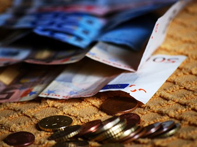 Τριπλασιάστηκε το έλλειμμα της Πορτογαλίας