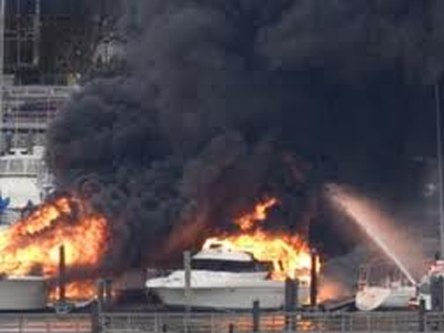 Πυρκαγιά σε Ι/Φ σκάφος στο Κατάκολο