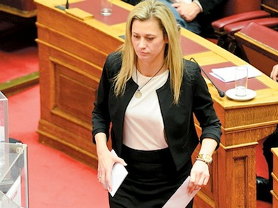 O κύριος της κυρίας βουλευτίνας