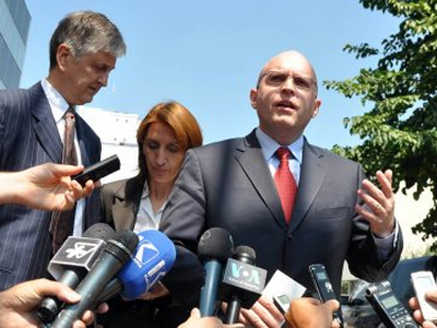 Το σχέδιο Τάντιτς για το Κόσοβο συζητά στα Βαλκάνια ο Φ. Ρίκερ