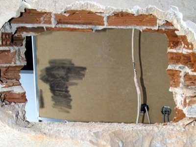 Ριφιφί σε κοσμηματοπωλείο στους Αμπελόκηπους