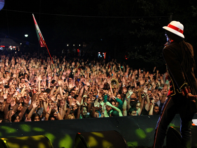 To 35ο River Party  είναι το μουσικό γεγονός του καλοκαιριού!