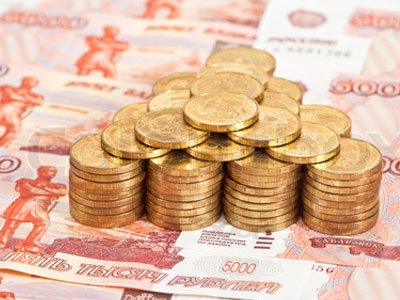 Εξαγωγές με πληρωμή σε ρούβλια εξετάζει η Μόσχα