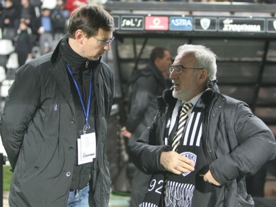 Χαμόγελα για την εξάρα, φορτσάρει για μετεγγραφές