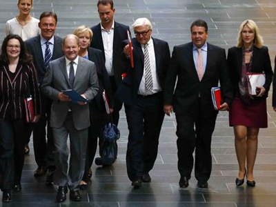 Επαφές Μέρκελ με τους Σοσιαλδημοκράτες