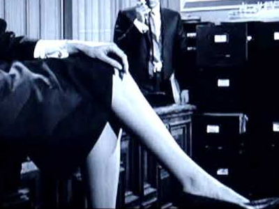 Πόλεμος για την ωραία γραμματέα του βουλευτή