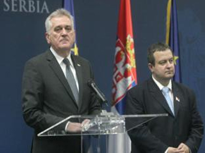 Νίκολιτς – Ντάτσιτς: Έκκληση για εθνική ενότητα