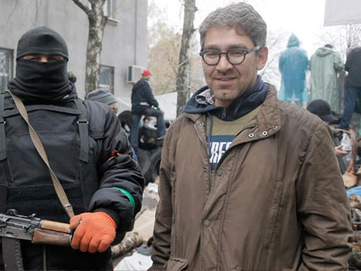 Ουκρανία: Διπλωματικός αγώνας των ΗΠΑ για απελευθέρωση του δημοσιογράφου