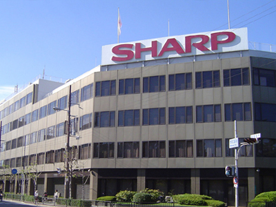 Περικοπές χιλιάδων θέσεων εξετάζει η Sharp Περικοπές χιλιάδων θέσεων εξετάζει η Sharp