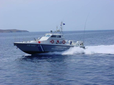 Εντοπισμός ιστιοφόρου με παράνομους μετανάστες στο Λαύριο
