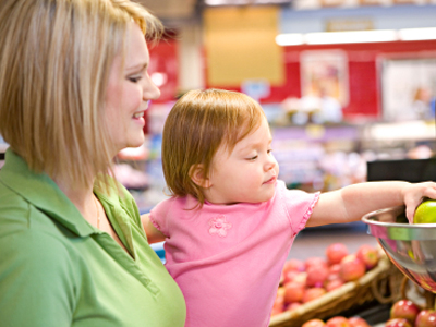 Στα μαγαζιά με τα παιδιά…