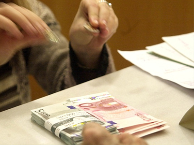 Ποιοι συνταξιούχοι εξαιρούνται από τις μειώσεις